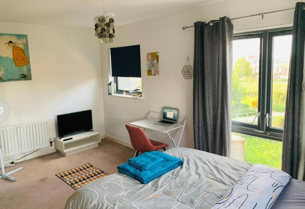 Apartment Marigold Private Double London